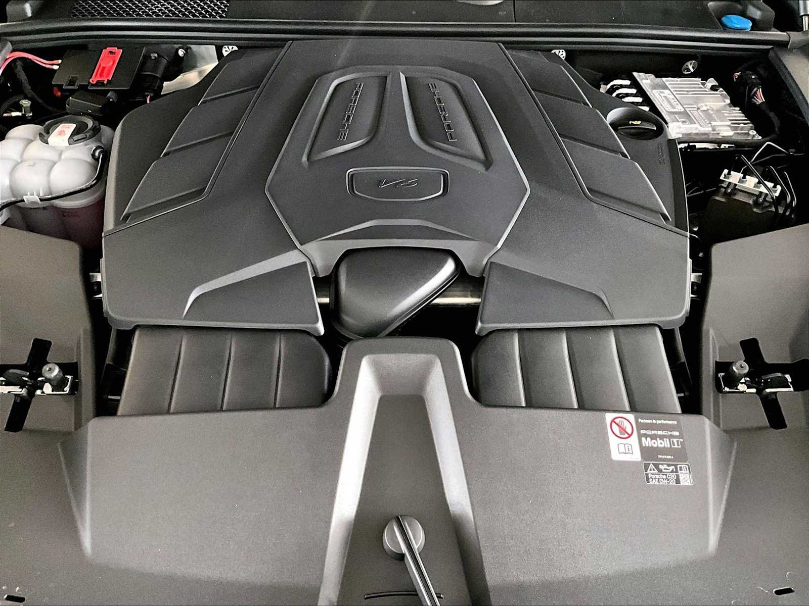 2026 Porsche Cayenne Coupe Base - Photo 19