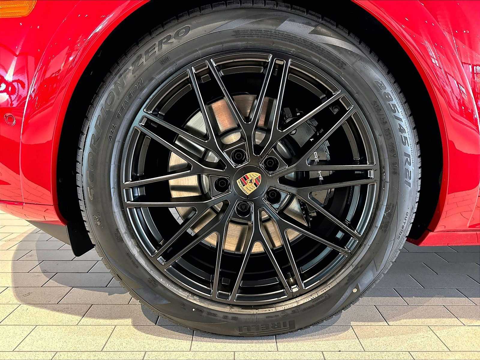 2026 Porsche Cayenne Coupe GTS - Photo 11