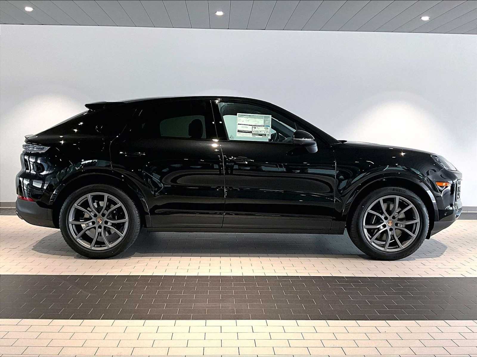 2026 Porsche Cayenne Coupe Base - Photo 7