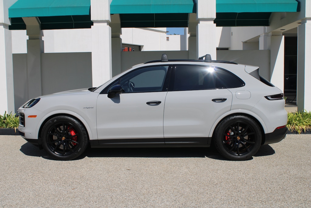 Certified 2025 Porsche Cayenne S E-Hybrid S E-Hybrid AWD