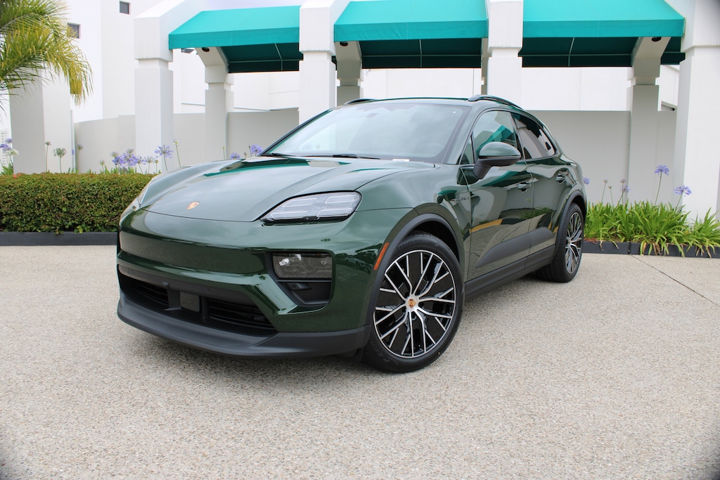 New 2026 Porsche Macan Electric Electric RWD