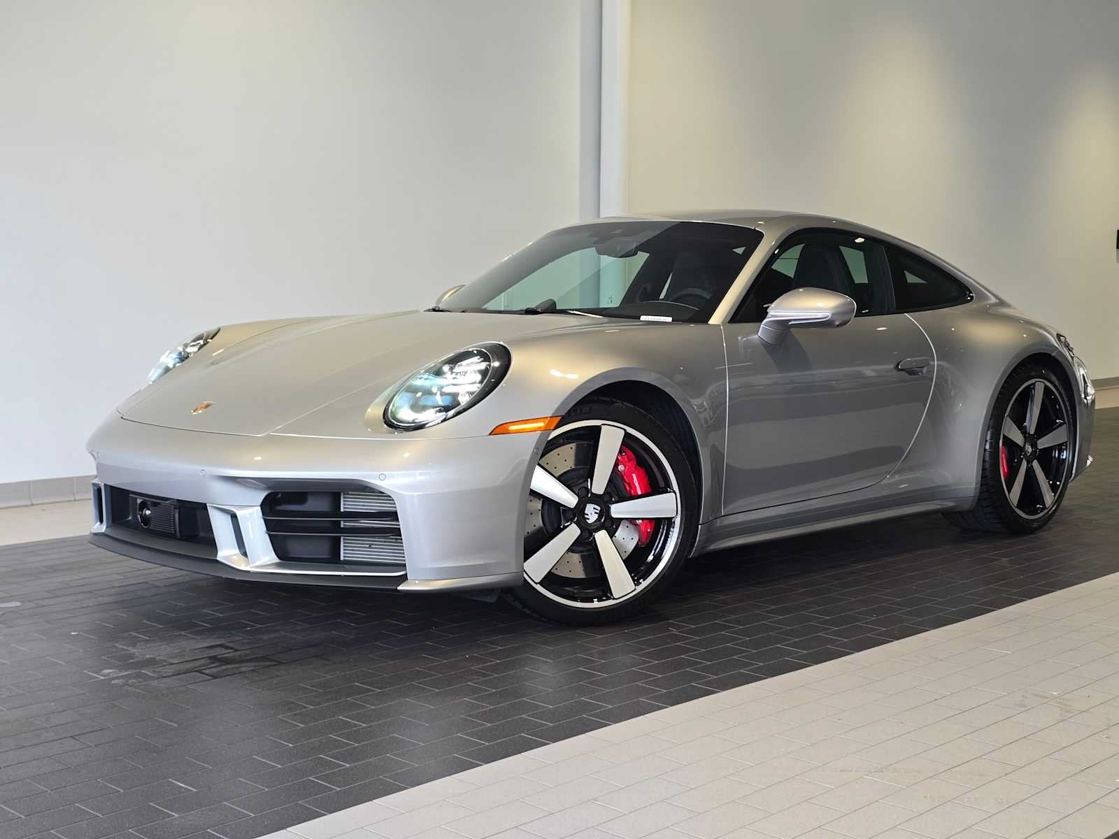 2025 Porsche 911
