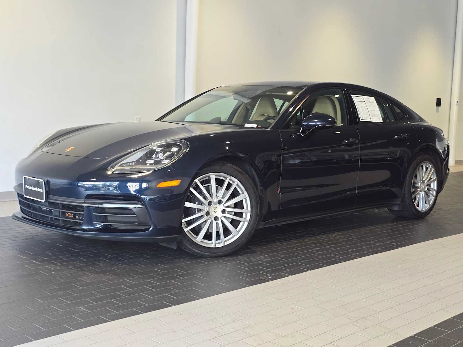 2020 Porsche Panamera