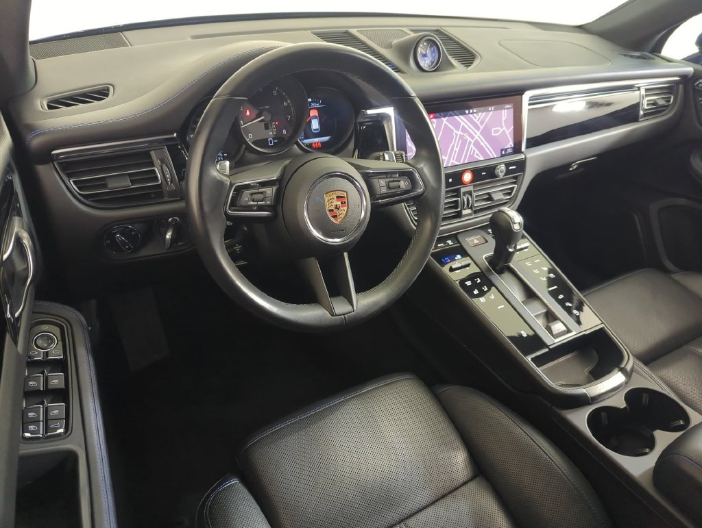 Certified 2024 Porsche Macan SUV