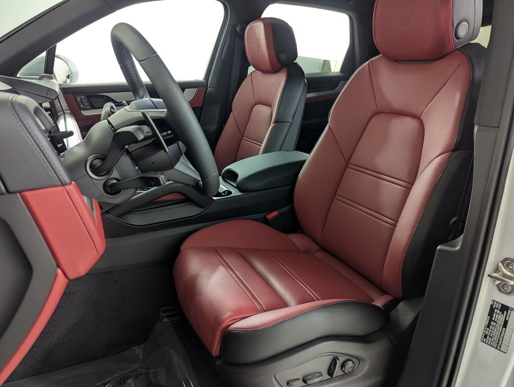 New 2026 Porsche Cayenne SUV