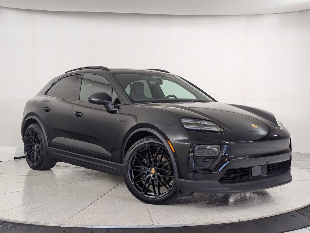 2025 Porsche Macan Base - Photo 7