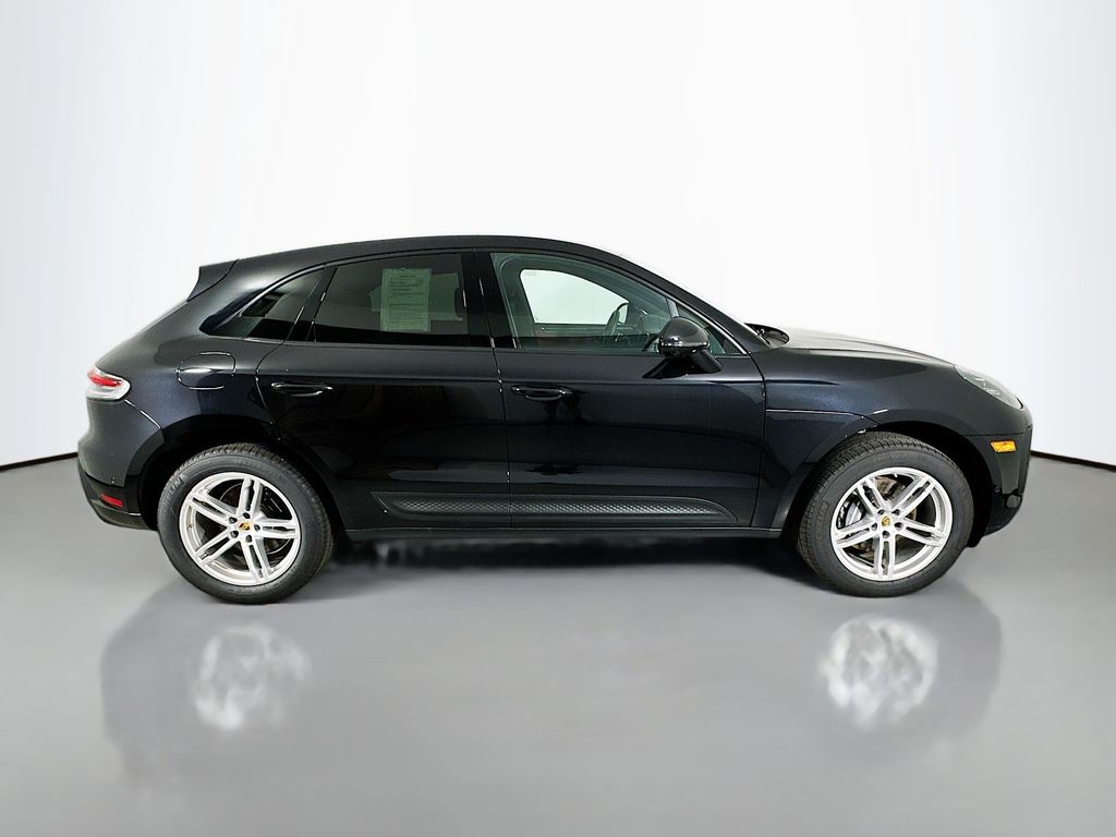 2025 Porsche Macan Base - Photo 8