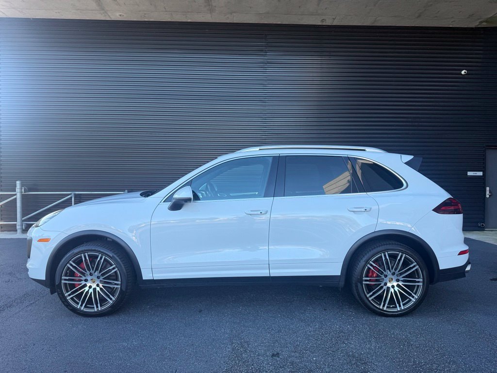 Used 2017 Porsche Cayenne Turbo SUV