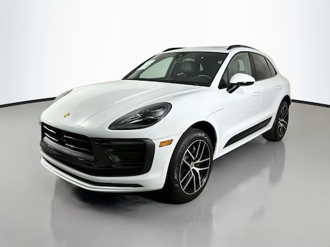 2025 Porsche Macan SUV