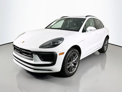 2025 Porsche Macan SUV