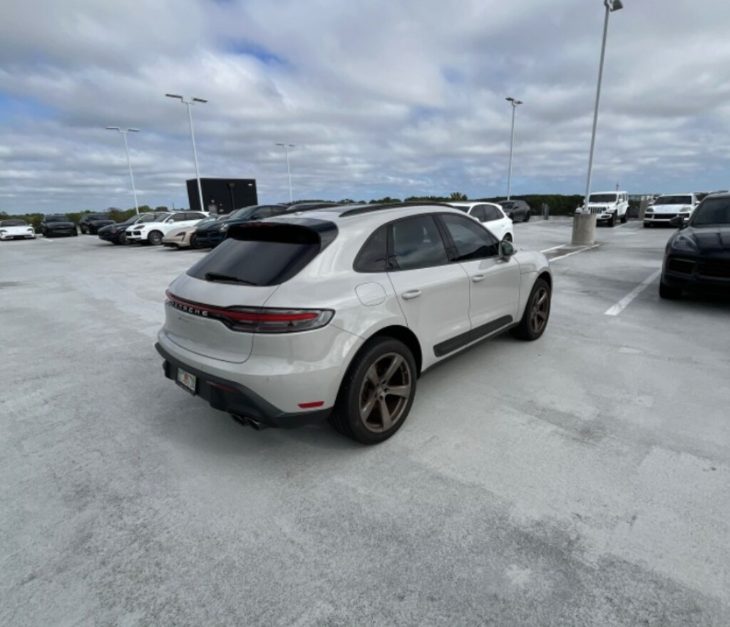 Certified 2023 Porsche Macan SUV