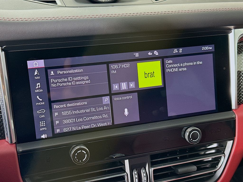 2025 Porsche Macan Base - Photo 14