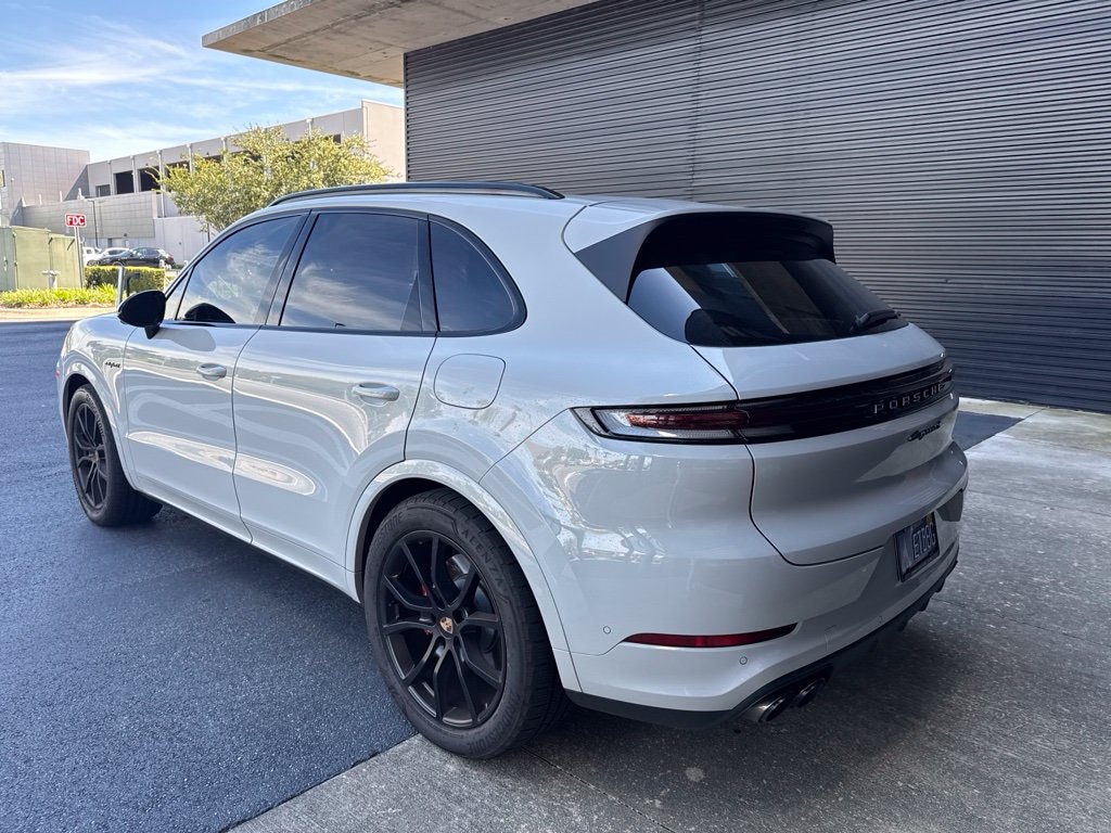 Certified 2025 Porsche Cayenne E-Hybrid S SUV