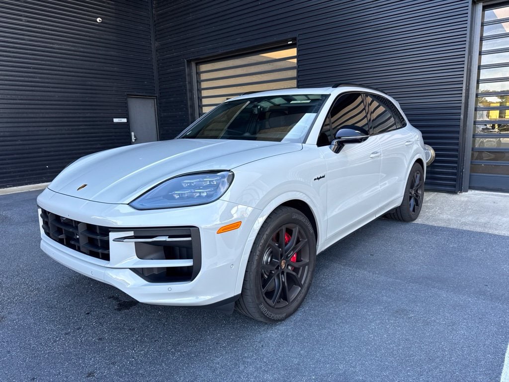 Certified 2025 Porsche Cayenne E-Hybrid S SUV