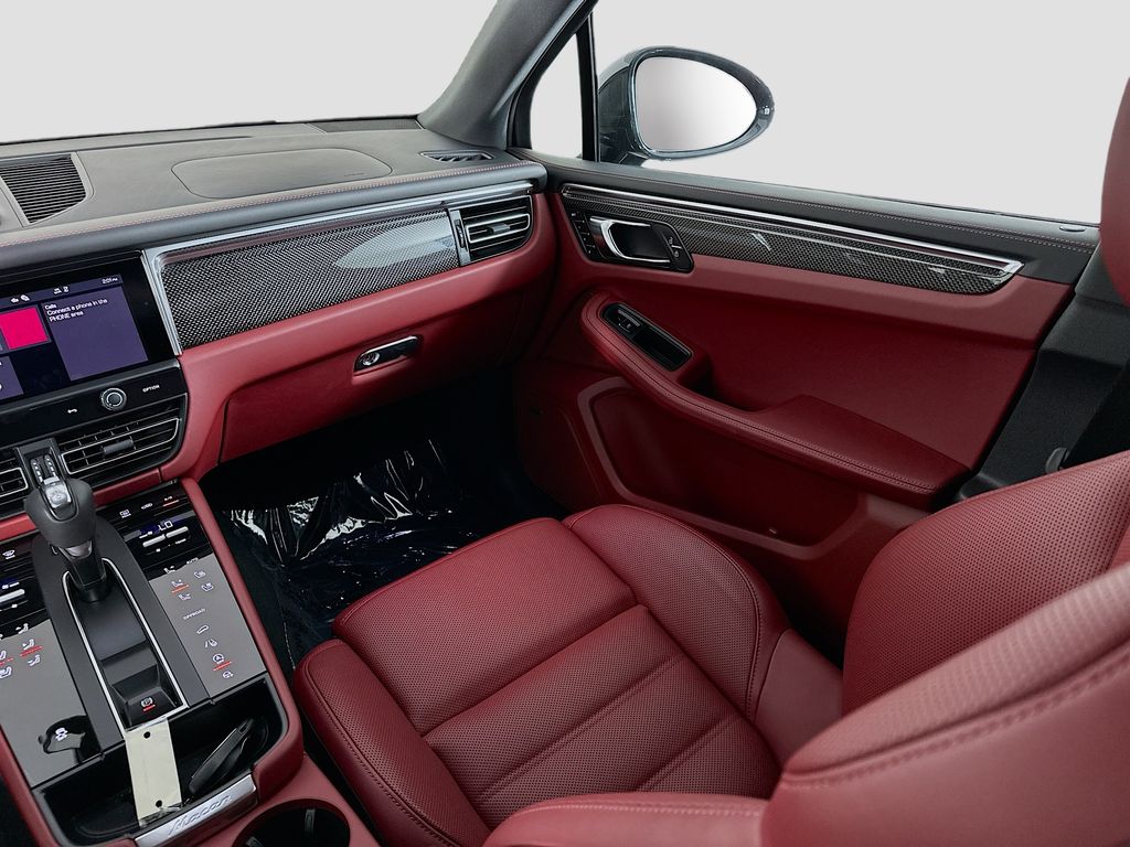 2025 Porsche Macan Base - Photo 25