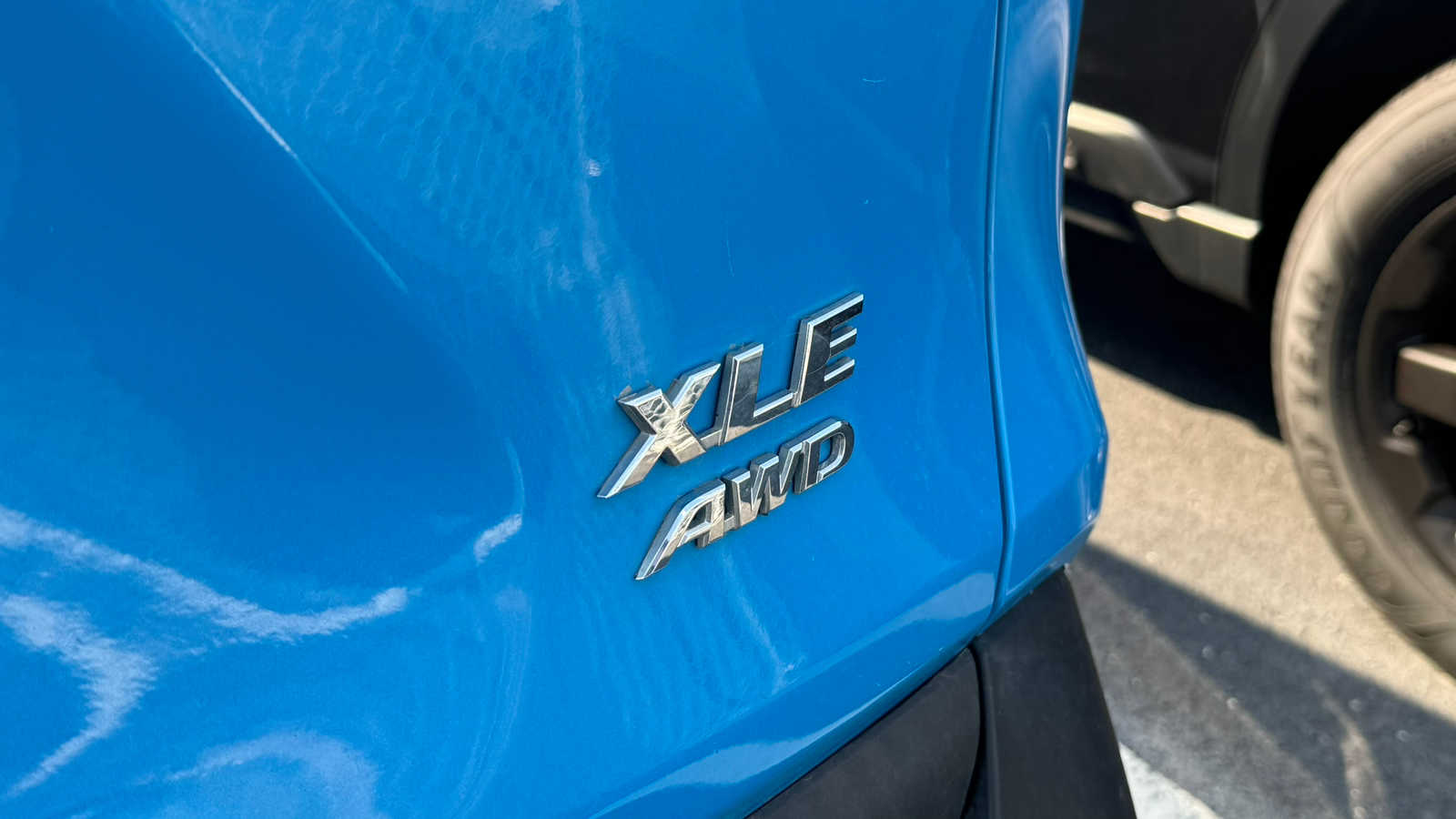 Used 2021 Toyota RAV4 XLE SUV