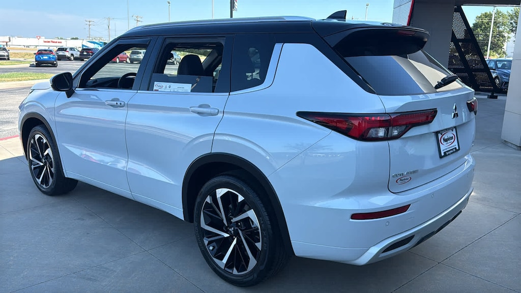 Certified 2024 Mitsubishi Outlander SEL SUV