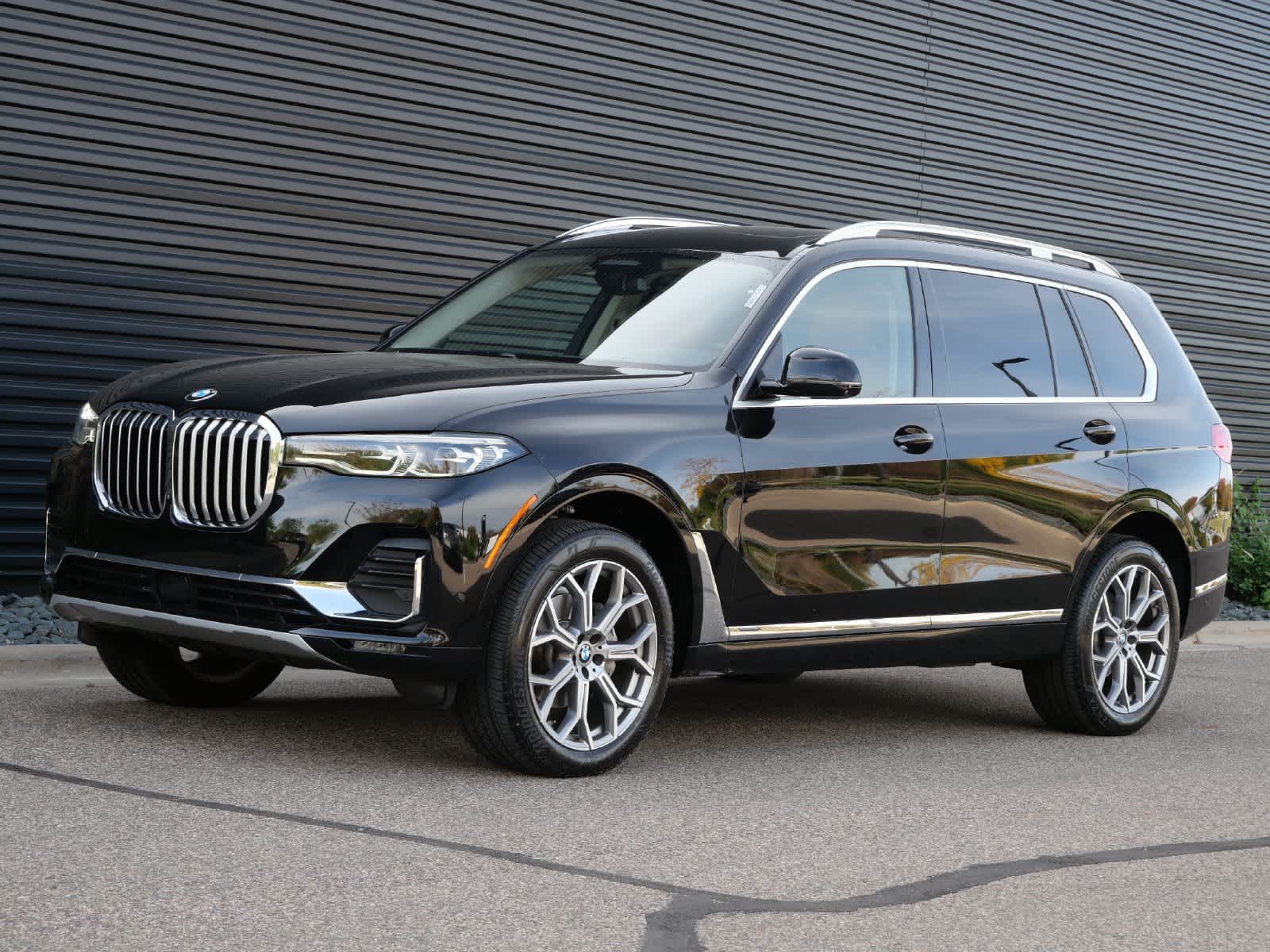 2021 BMW X7