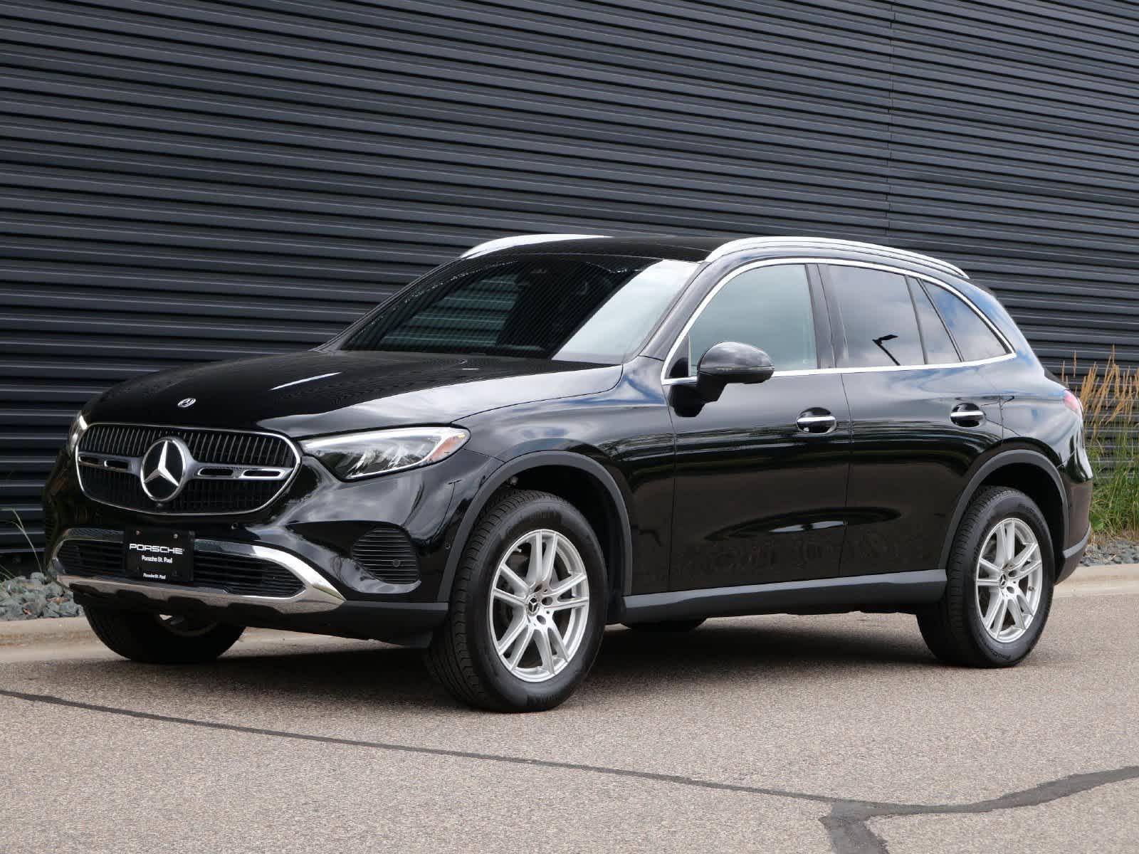 2023 Mercedes-Benz GLC
