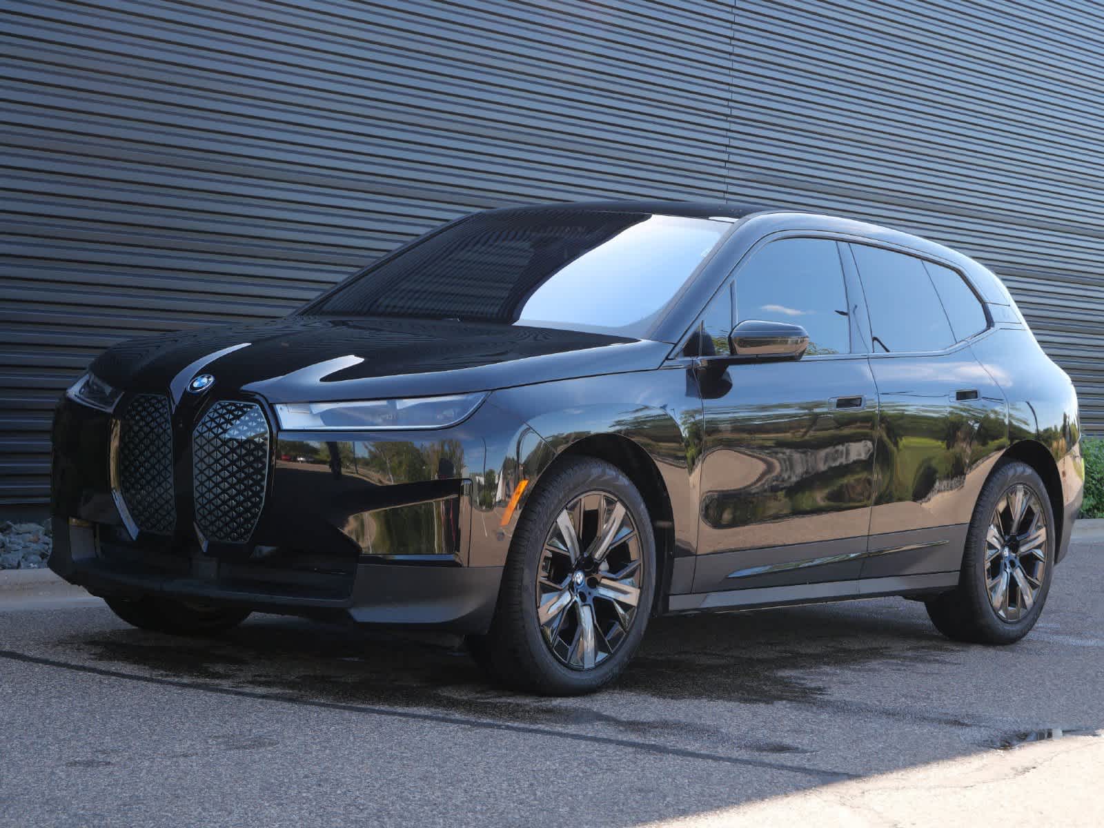 2024 BMW iX