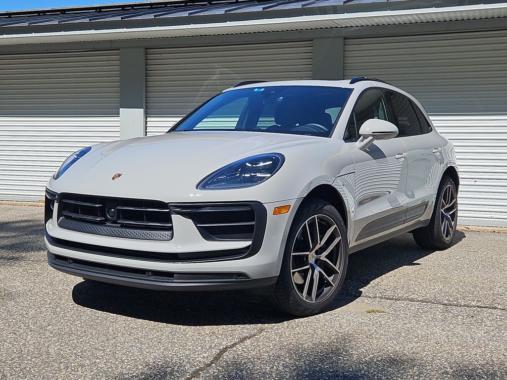 2026 Porsche Macan
