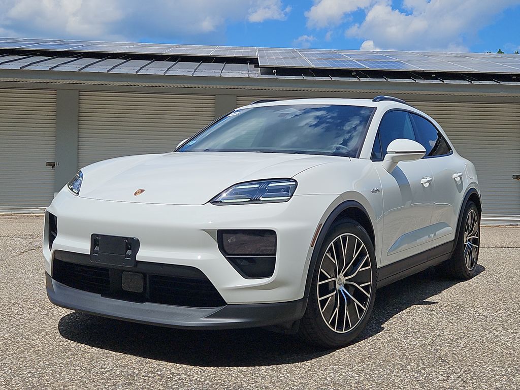 2025 Porsche Macan Electric