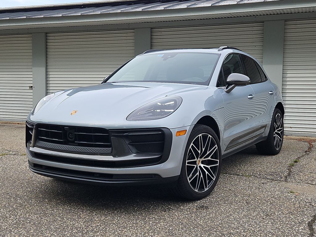 2026 Porsche Macan