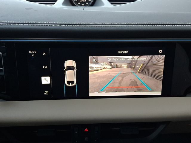 2025 Porsche Macan Base - Photo 18