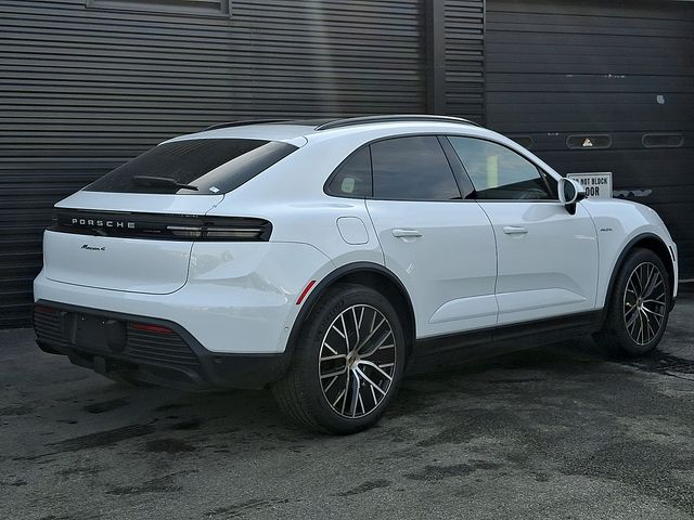 2025 Porsche Macan Base - Photo 7