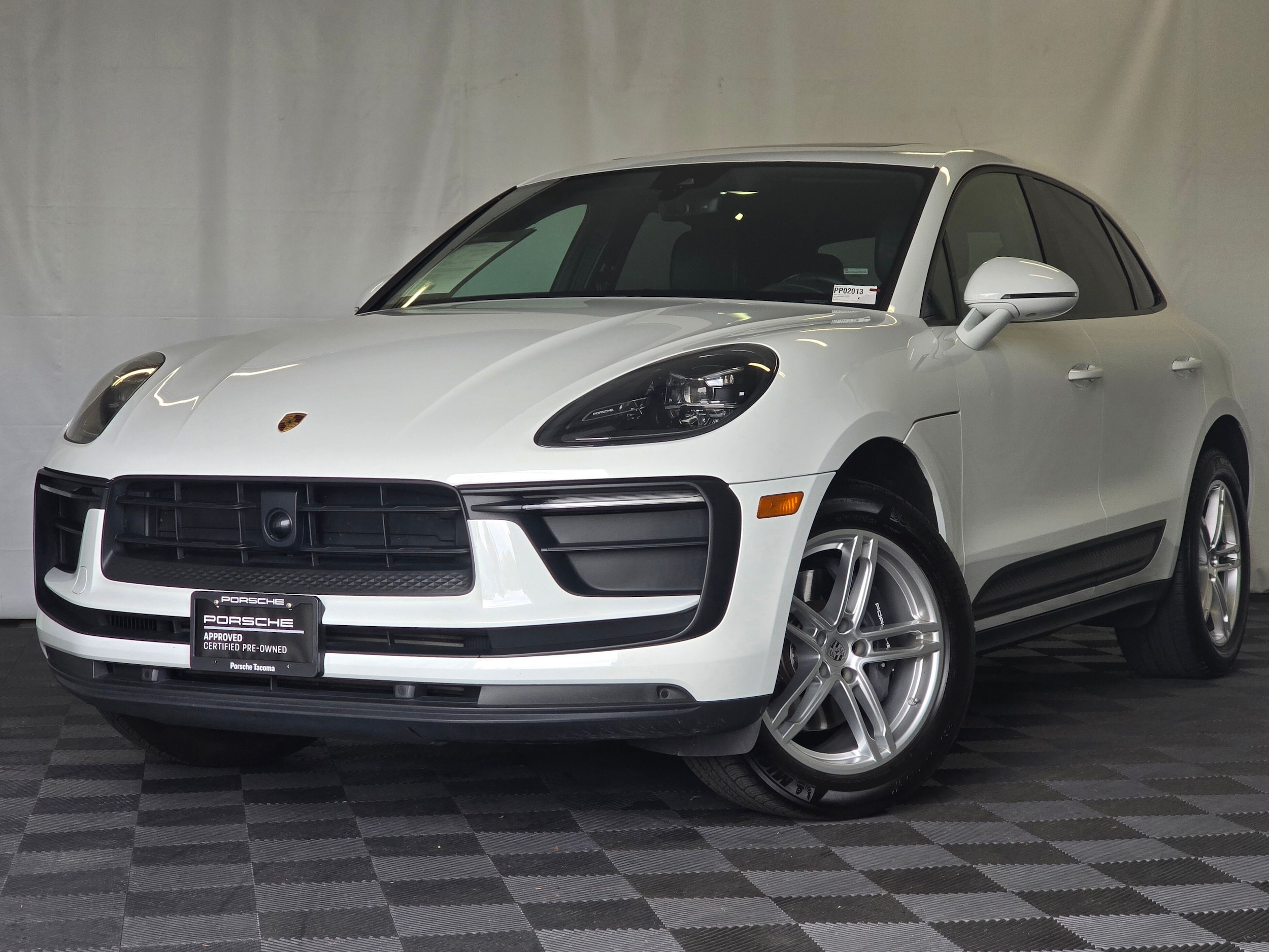 2024 Porsche Macan