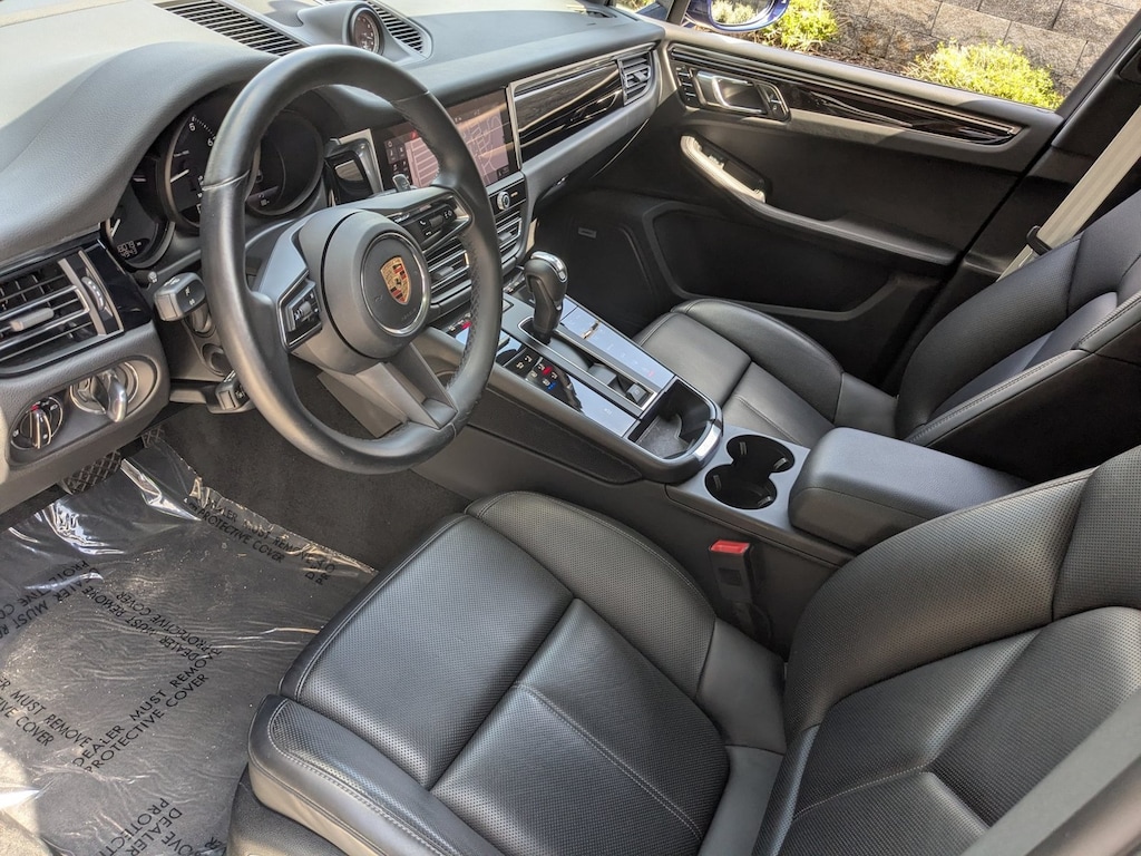 Used 2023 Porsche Macan Sport Utility