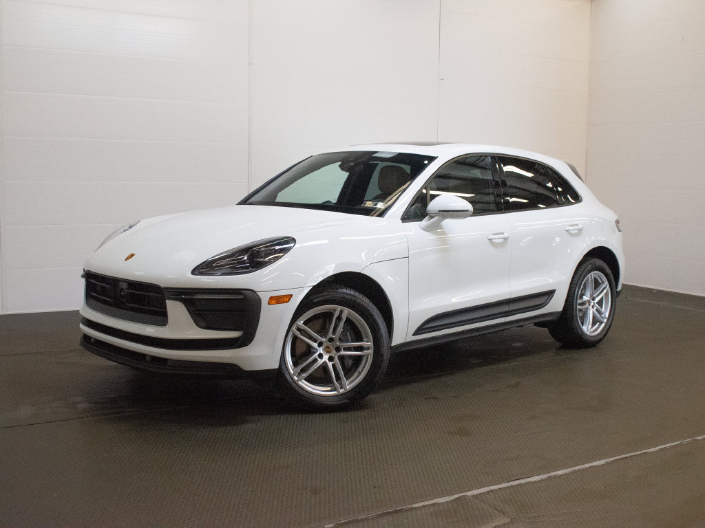 2023 Porsche Macan SUV