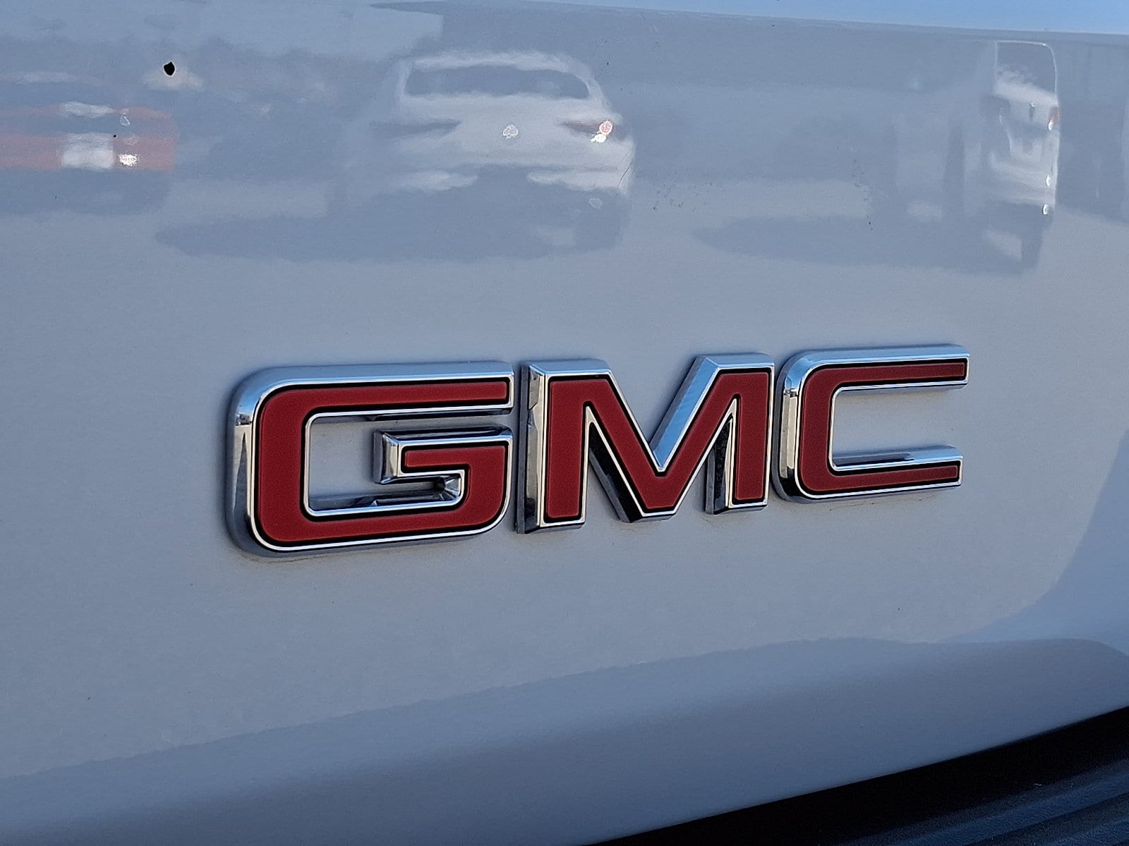 2026 GMC Yukon XL Denali - Photo 35