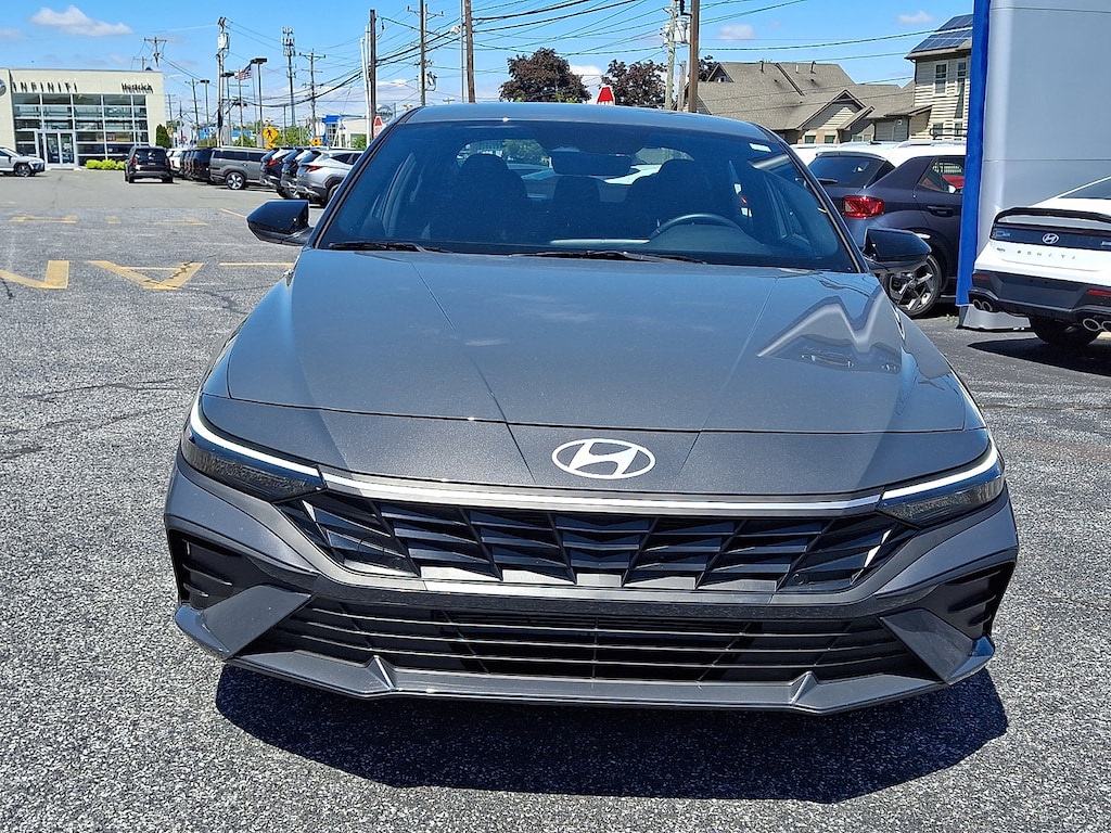 Certified 2025 Hyundai Elantra SEL Sport Sedan
