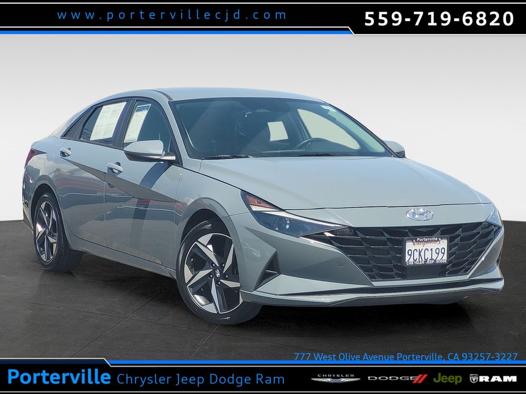2023 Hyundai Elantra SEL Sedan