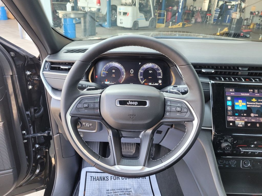 2025 Jeep Grand Cherokee L Laredo - Photo 14