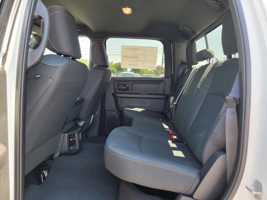2025 RAM 2500 Tradesman - Photo 12