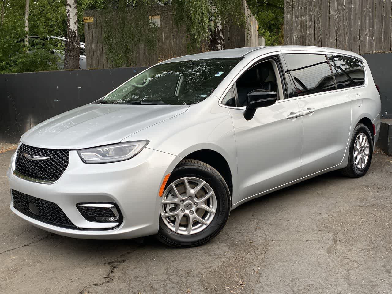 2024 Chrysler Pacifica