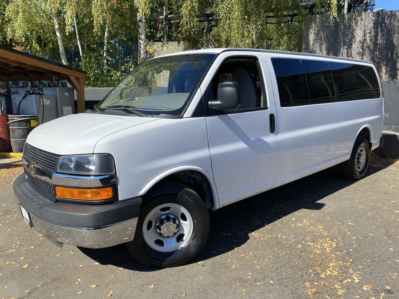 2015 Chevrolet Express Passenger LS