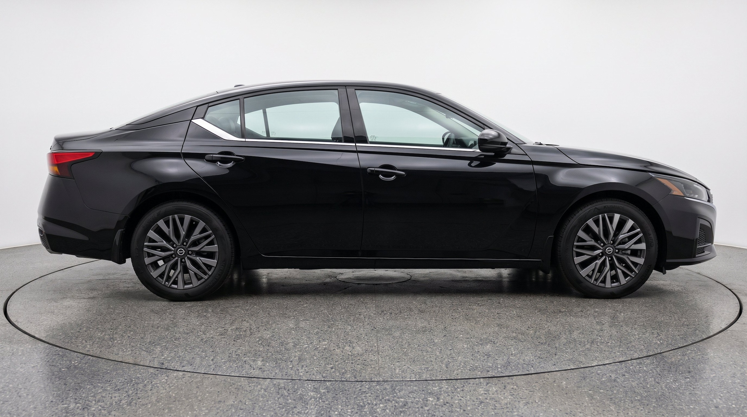 Thumbnail: 2026 Nissan Altima - 10