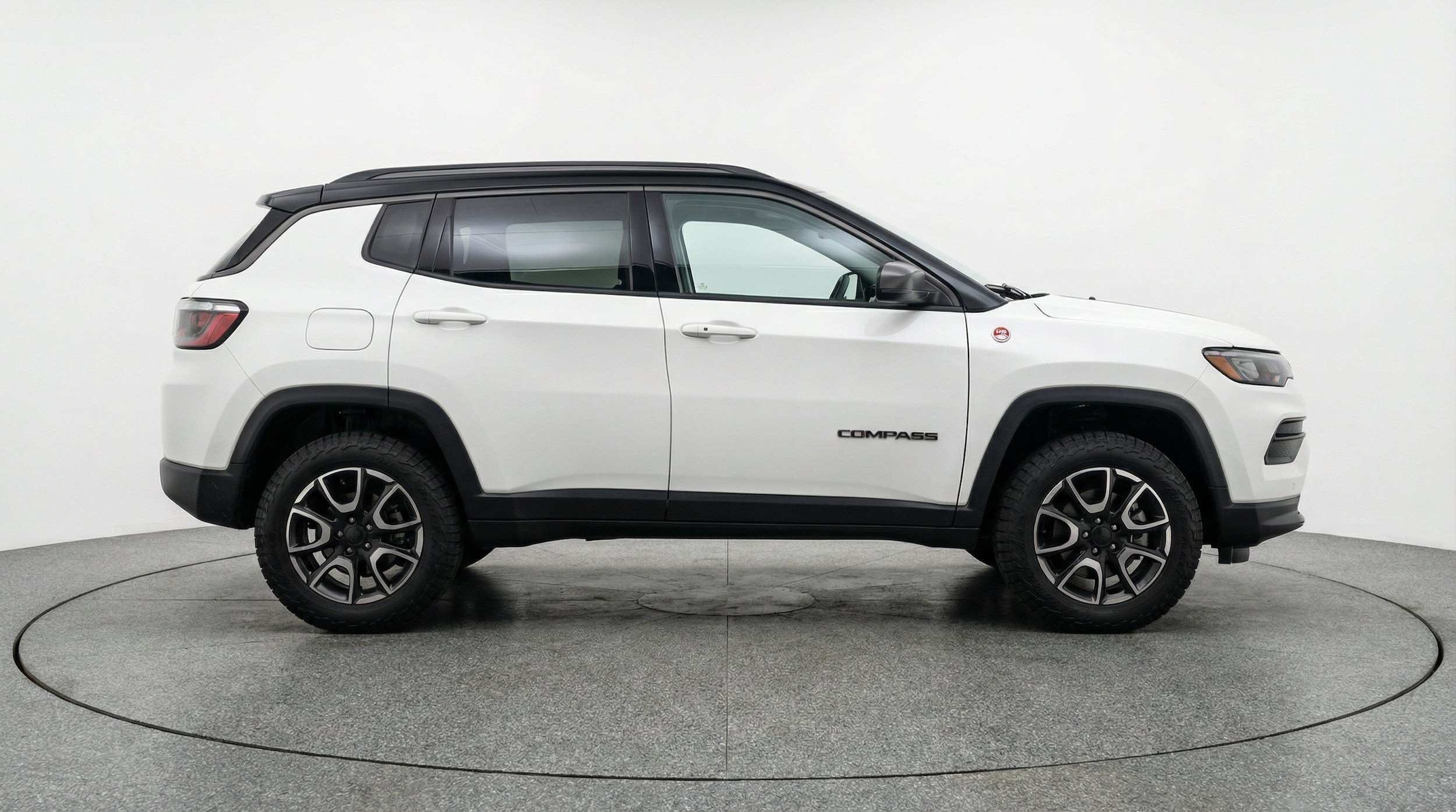 Thumbnail: 2025 Jeep Compass - 11