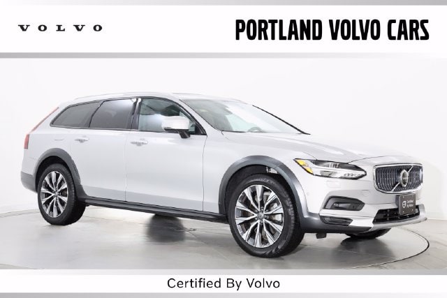 2025 Volvo V90 Cross Country