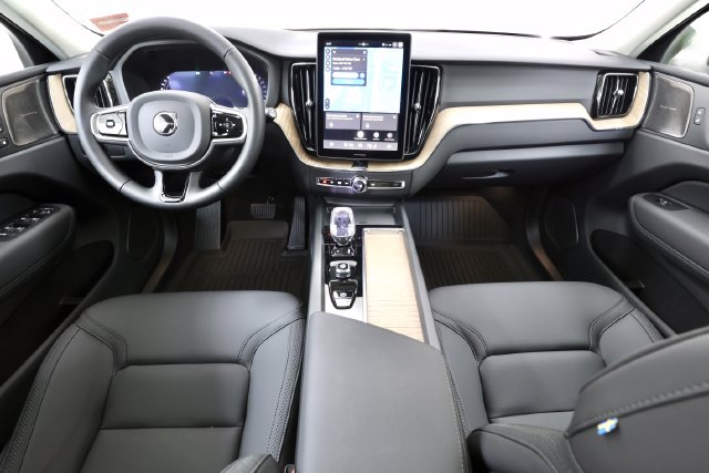 New 2027 Volvo XC60 Plus SUV
