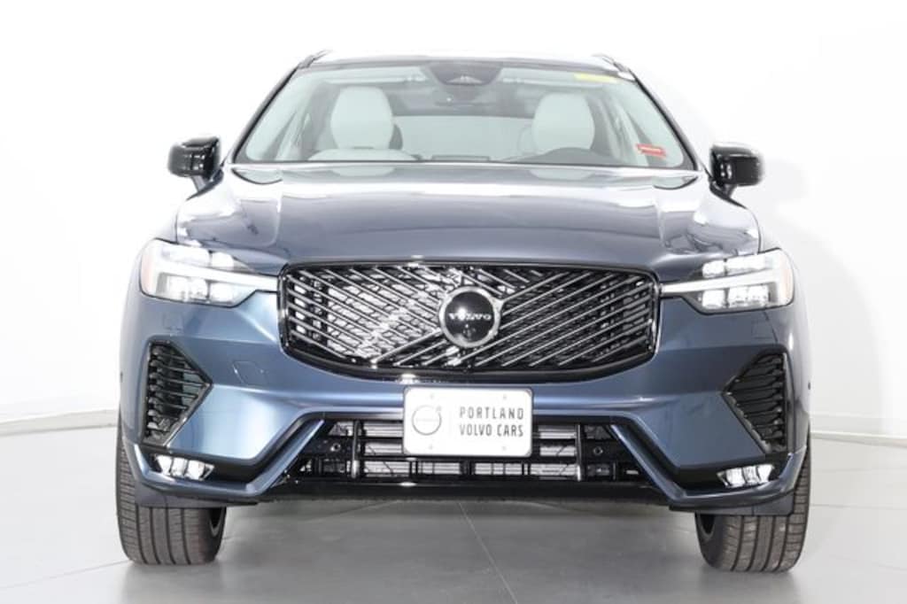 New 2027 Volvo XC60 B5 Ultra SUV