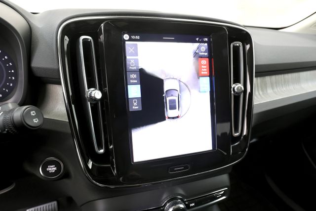 2026 Volvo XC40 Plus - Photo 25