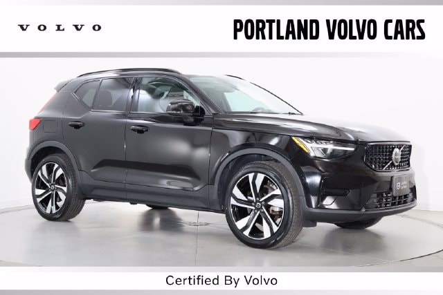 2024 Volvo XC40