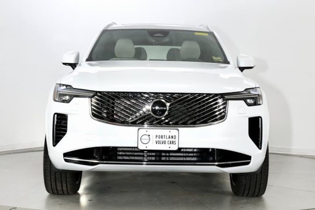 New 2026 Volvo XC90 B6 Plus 7-Seater SUV