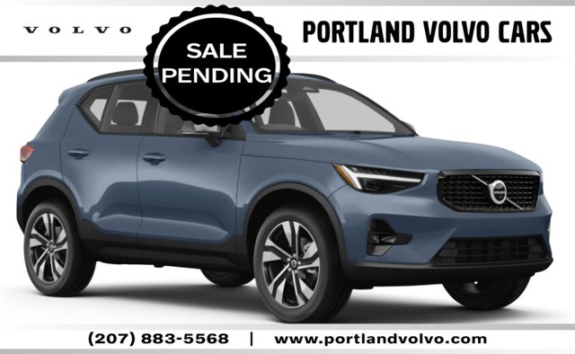  Volvo XC40