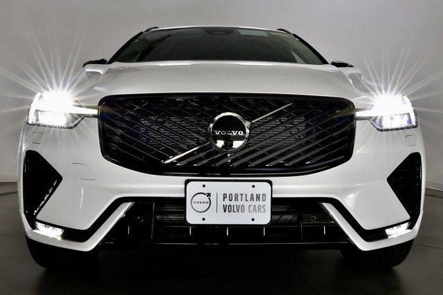 2026 Volvo XC60 Ultra - Photo 24