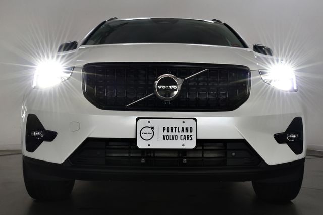 2026 Volvo XC40 Plus - Photo 27